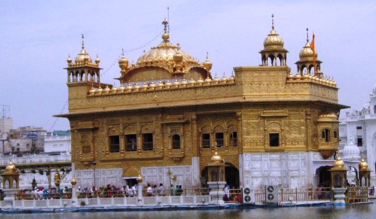 The Golden Temple – Serenity Serenades Spirituality by Voyager