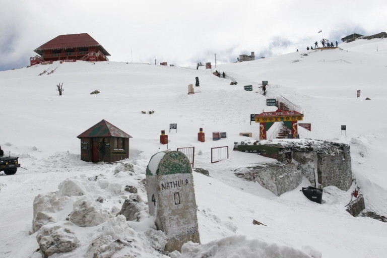 A road trip from Gangtok to Nathula at an altitude of 14,400 feet