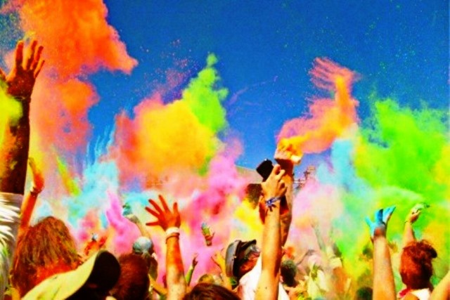 How I got high on Holi-the festival of vibrant colors - By Voyager
