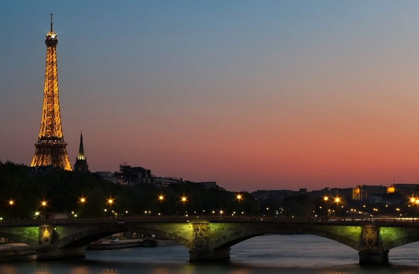 eiffel-at-night Seine