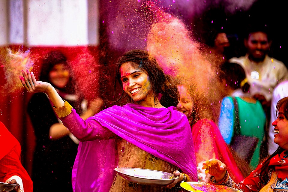 A pre-holi bash for Kanpurites | Events Movie News - Times of India