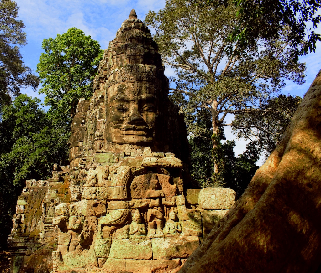 Eastern gate of Angkor Thom
