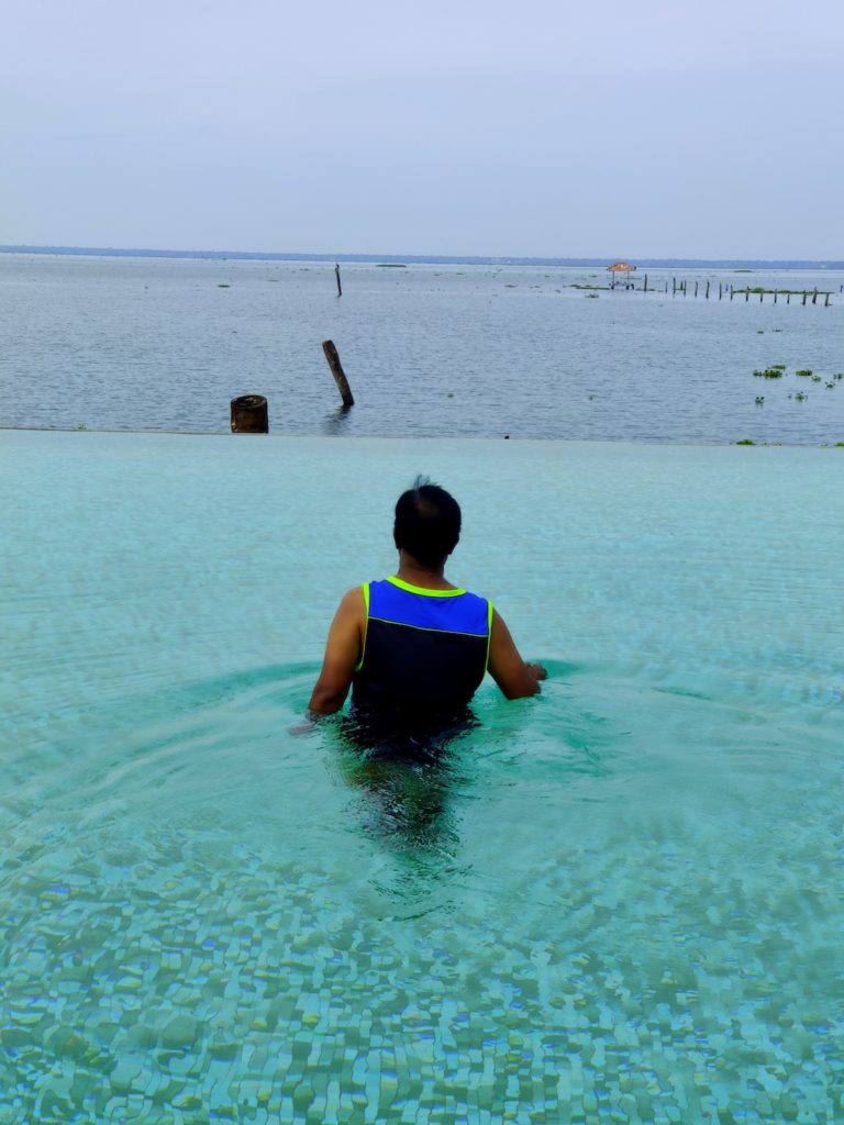 The infinity pool at Kumarakom Lake Resort