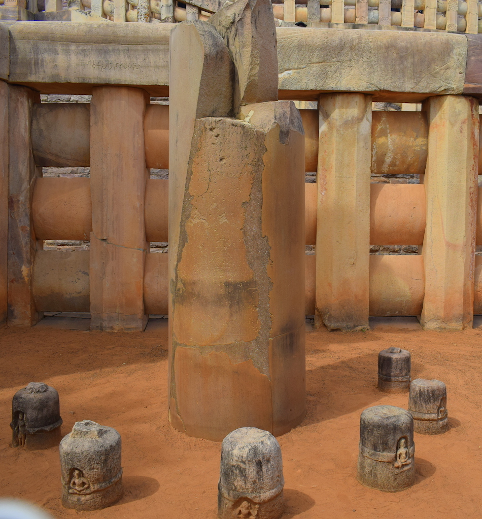 Ashoka pillar near Sanchi Stupa