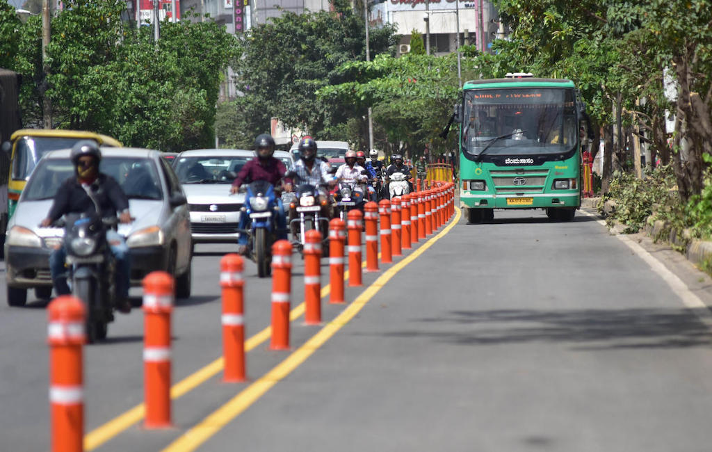 Safe And Efficient Public Transport - Bangalore bus lane