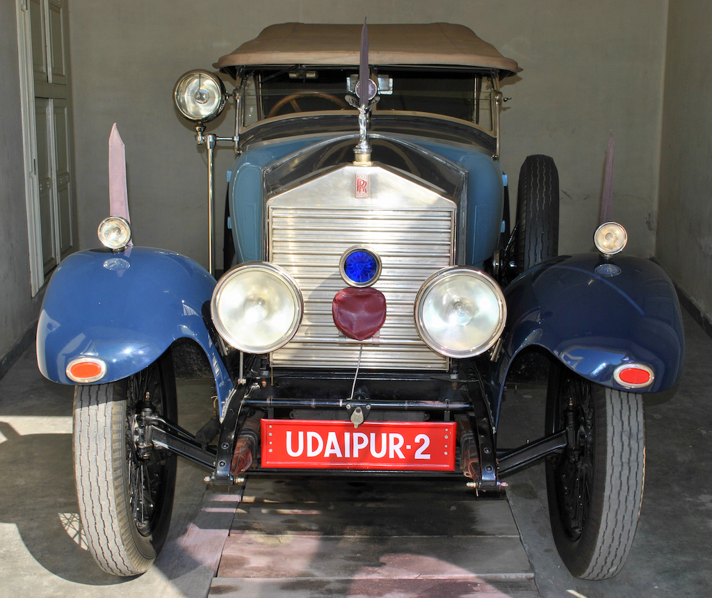 Udaipur Travel Guide - Top Places To Visit In Udaipur - Vintage Car Museum