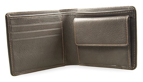 Hunting for a Gift for a Boyfriend - Buy a Wallet
