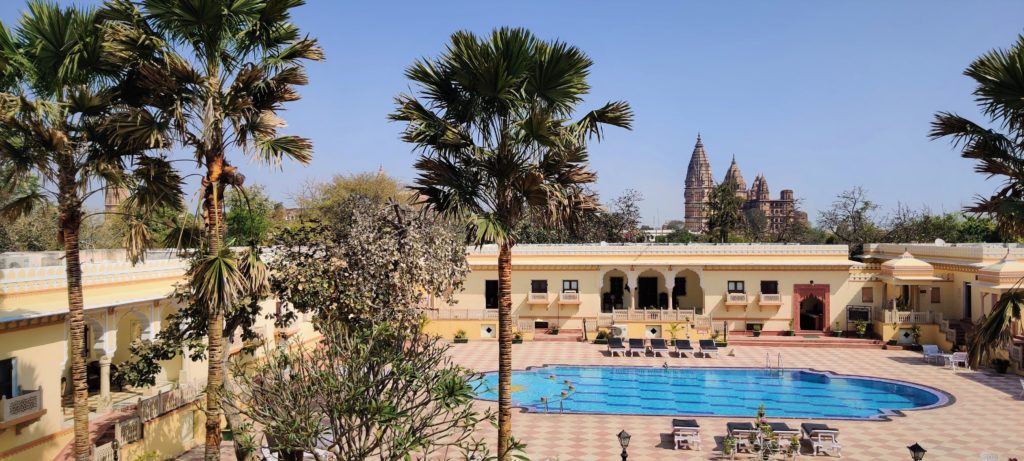 Pool At Amar Mahal Orchha