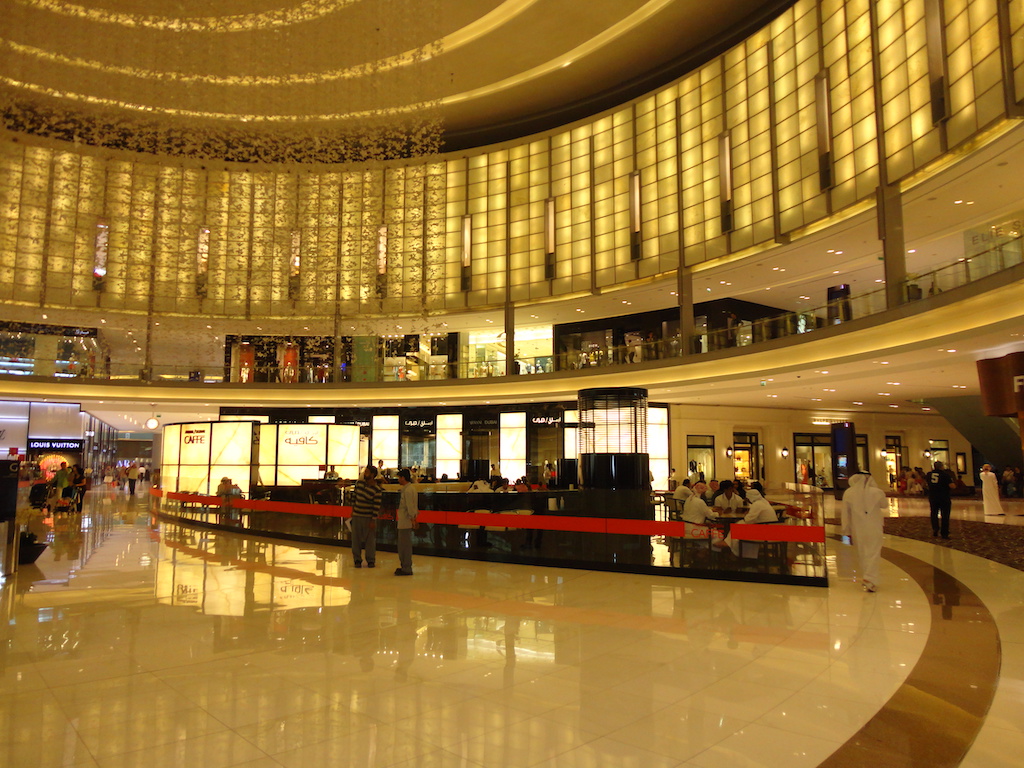 Dubai Itinerary - Dubai Mall