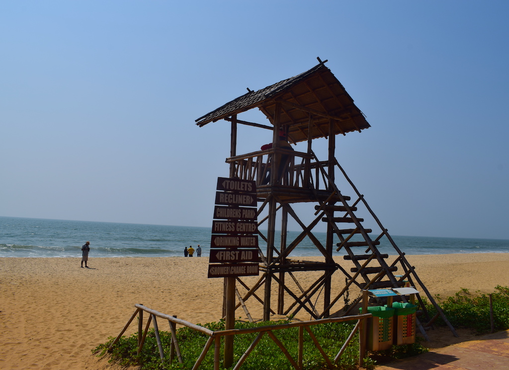 Watch Tower at Kasarkod Beach