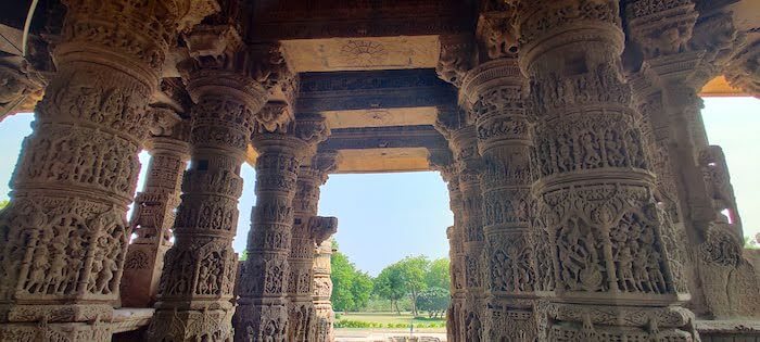 Pillars at Sabhamandapa