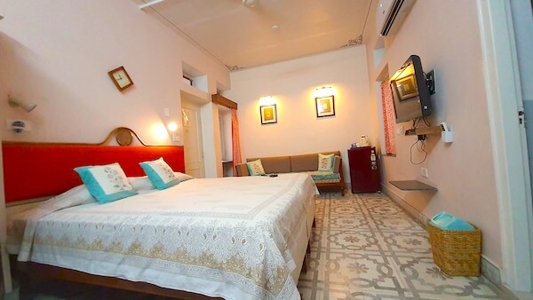 Room at Arya Niwas Hotel, Jaipur