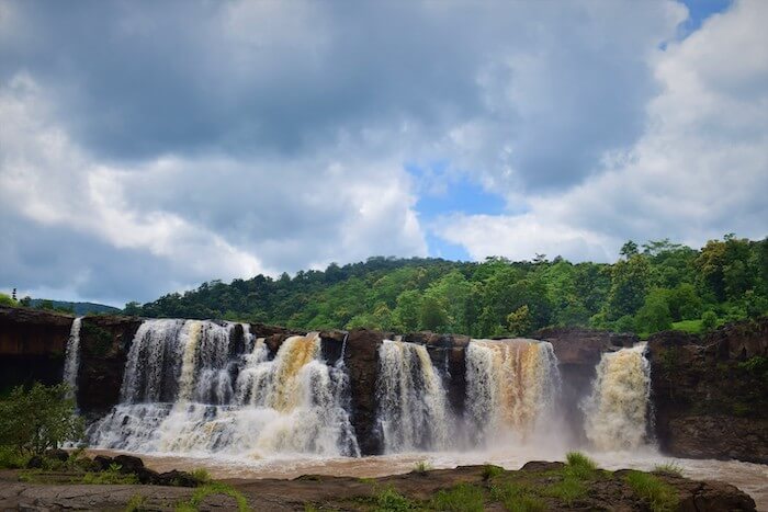 Gira Waterfalls Saputara