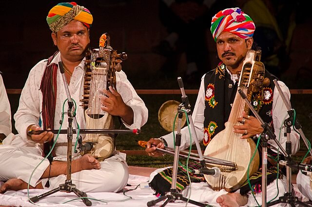 Incredible Manganiyar Community - Rajasthani Folk Musicians