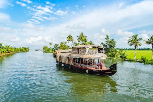 Stay On A Houseboat – 10 Offbeat Things To Do In Kerala
