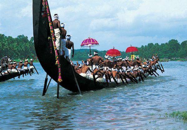 Watch The Snake Boat Race – 10 Offbeat Things To Do In Kerala