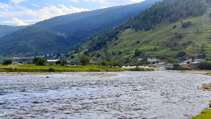 Dirang Chu river at Sangti Valley