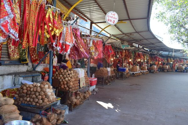 Shops on the way to Pavagadh temple