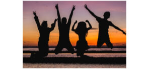 16 Best Hindi Friendship Songs For Roadtrip - Friendship Day