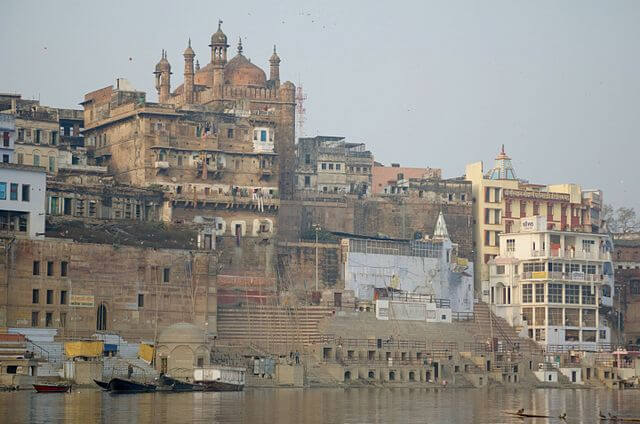 Famous Ghats In Varanasi – Panchganga Ghat