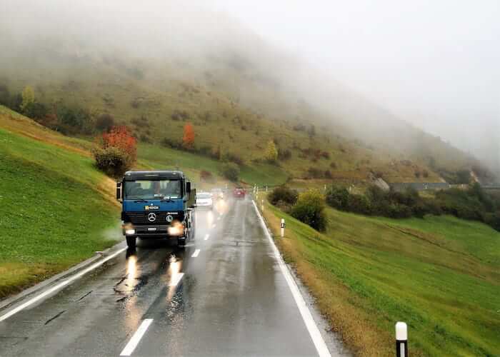 Things To Keep In Mind While Traveling In Monsoon Season