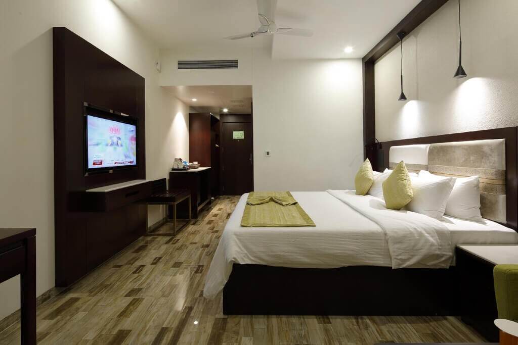 Hotel Regenta Inn - Hotels Near To Ahmedabad Airport