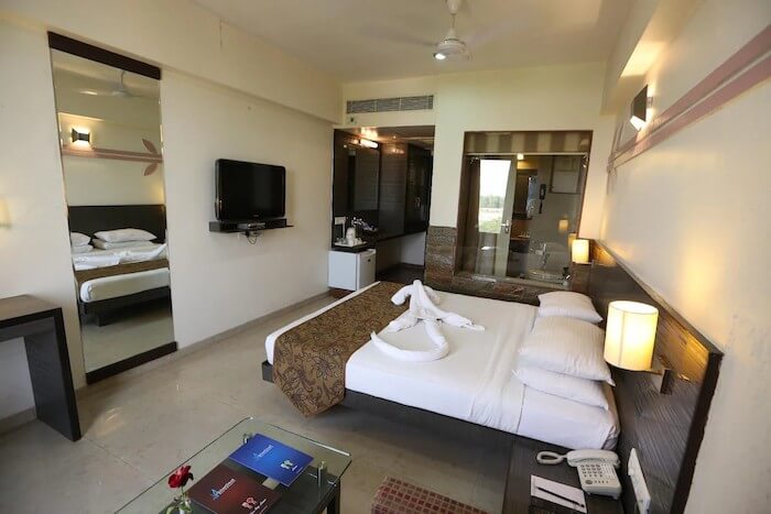 Silver Cloud Hotel - Hotels Near To Ahmedabad Airport