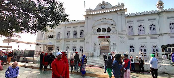 Visiting Takht Sri Keshgarh Sahib