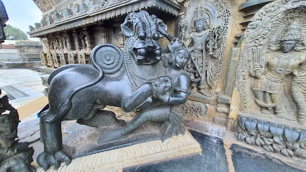 Sacred Ensembles Of The Hoysalas In Karnataka - Belur.