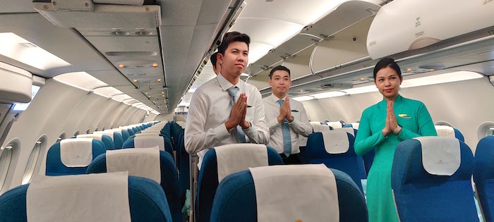 Choose Vietnam Airlines