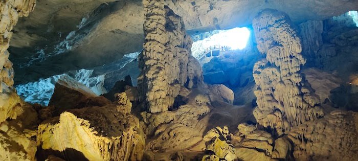 Sung Sot Caves Ha Long Bay