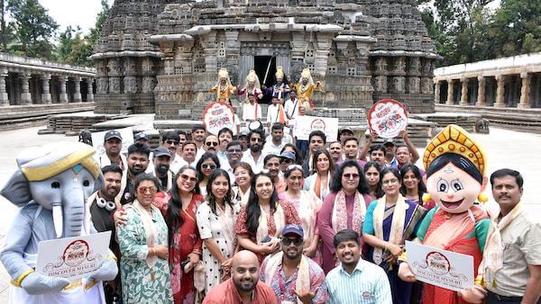 Group photo Discover Mysuru