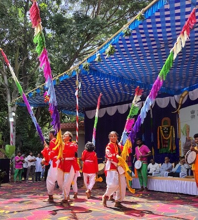 Pata Kunitha - Famous Dance in Karnataka