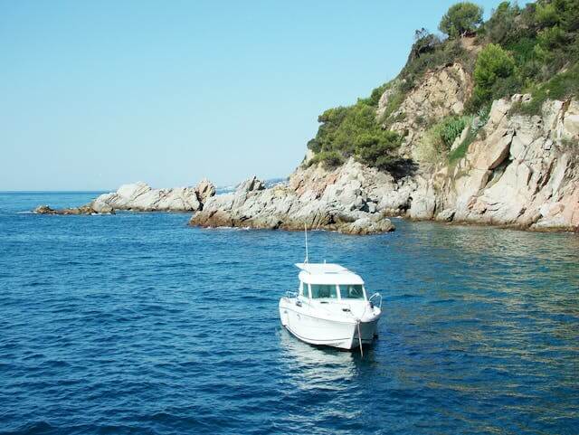 Plan Excursions And Activities - Vacations on a Private Boat