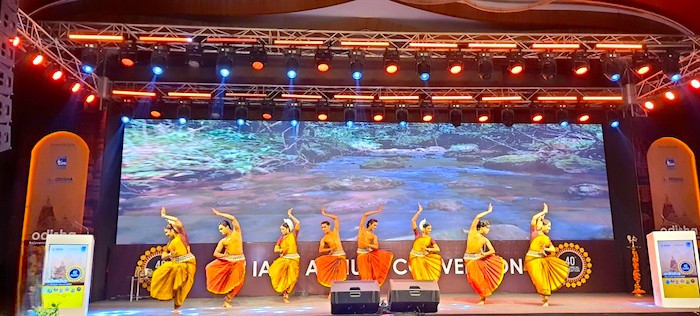 Odissi dance during the inaugural ceremony of the 40th IATO Annual Convention