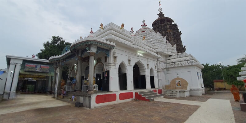 Famous 11th Century Sakhigopal Temple Puri, Odisha