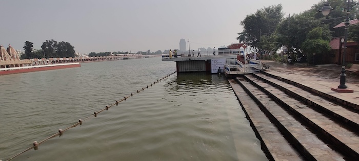 Famous 3600 Feet Long Brahma Sarovar Kurukshetra, Haryana Brahma Sarovar Kurukshetra