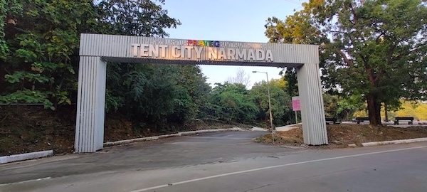 Praveg Tent City Narmada - Luxury Stay Near Statue of Unity Waking Up At Tent City Narmada