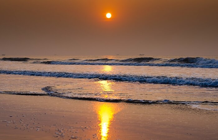 Legendary Jagannath Puri Temple Prasad | Karma Bai Khichdi Puri, Odisha